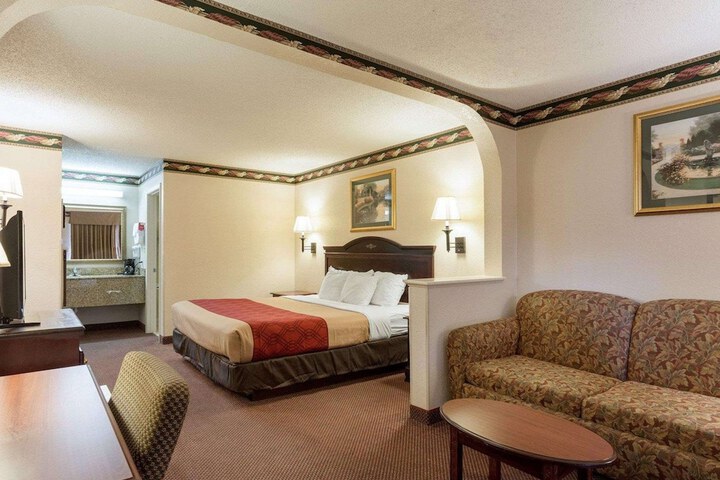 Econo Lodge Grenada