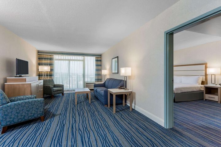Room 15 of 43
