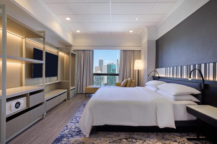 Hyatt Regency Chicago