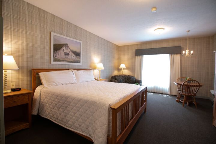 Room 21 of 77