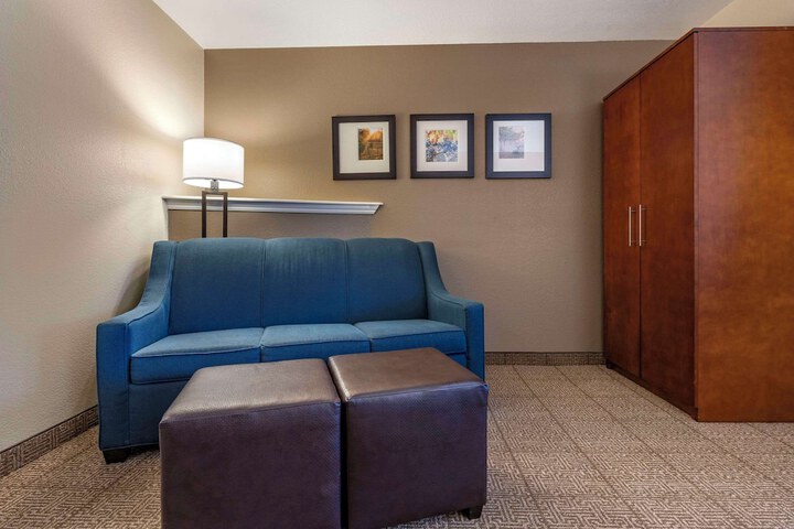 Room 58 of 81
