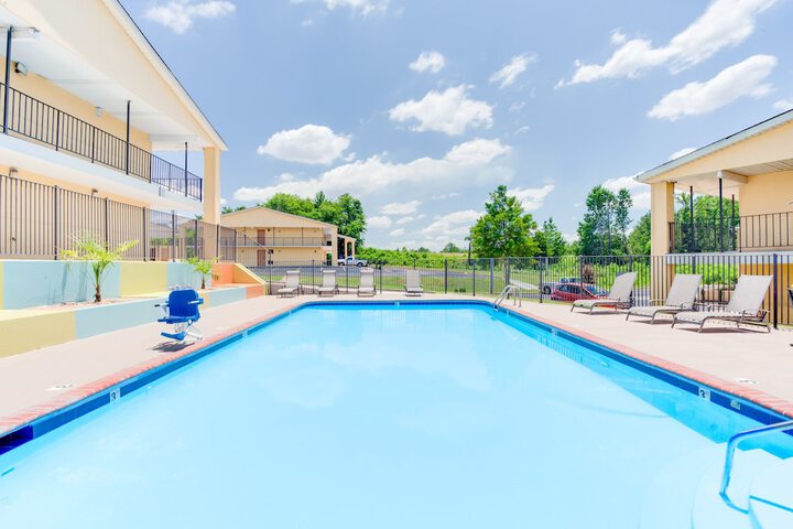 Pool 6 of 41
