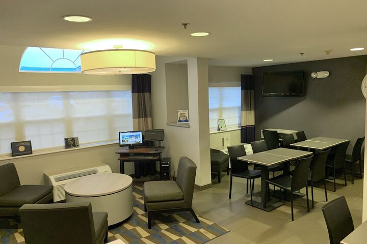 Hotel Interior 7 of 51