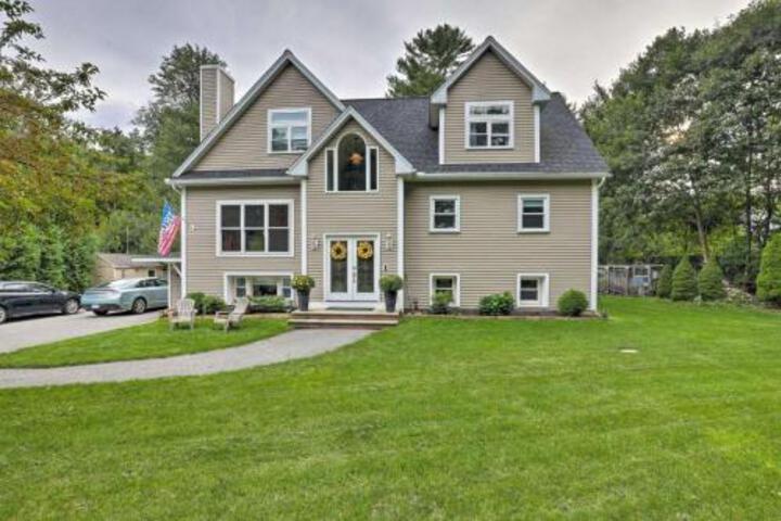 Cozy Quiet Getaway Surrounded by Nature 19 Miles To Downtown Boston
