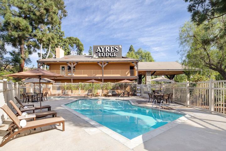 Ayres Lodge Alpine