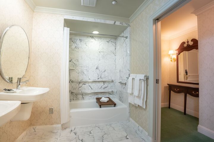 Room 45 of 52
