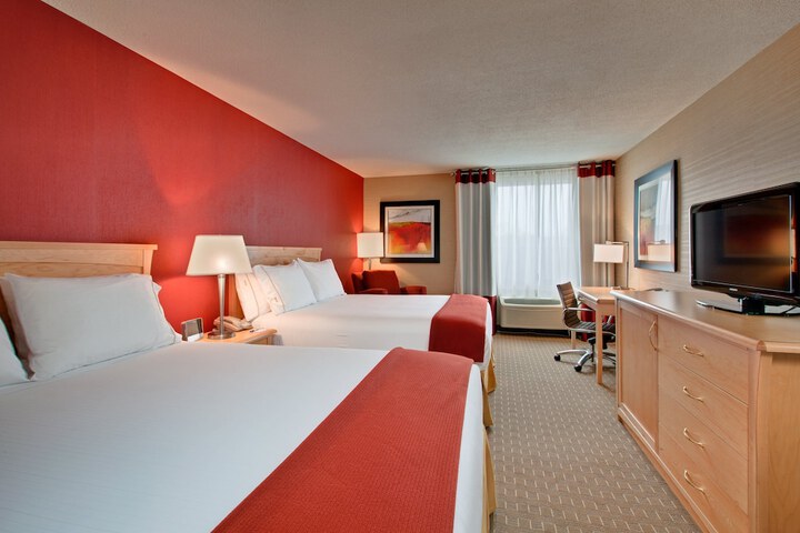 Room 37 of 65