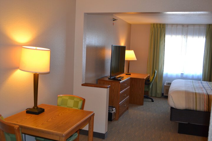 Room 15 of 63