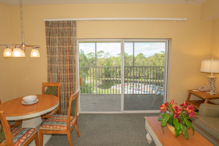 Barefoot Suites