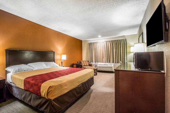 Room 20 of 34