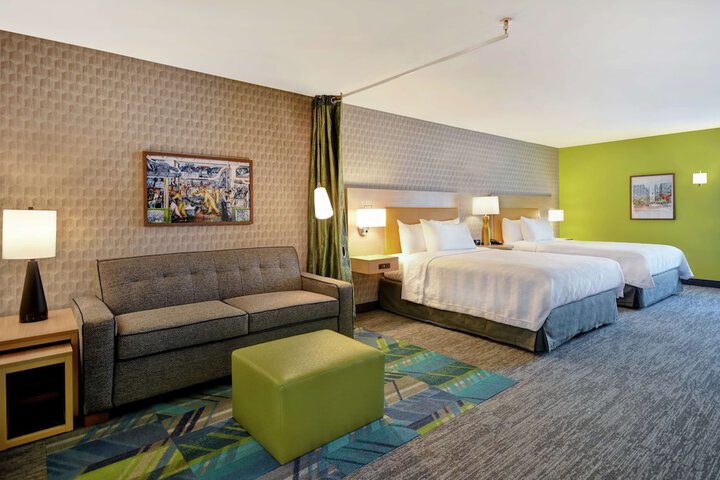 Room 18 of 43