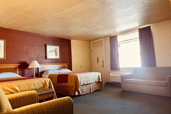 Room 21 of 25