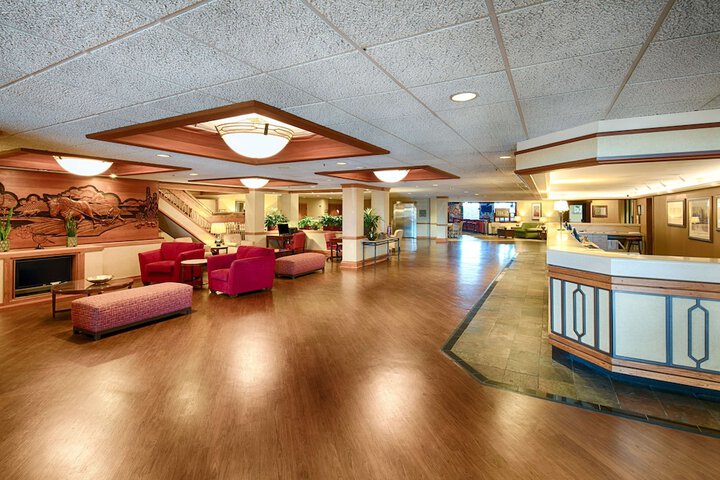 Hotel Interior 11 of 41