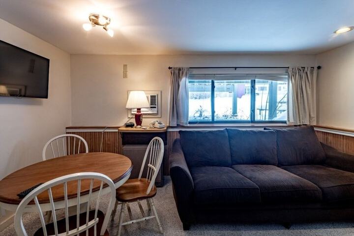4br Private Townhouse at Smugglers Notch Resort 4 Bedroom Condo