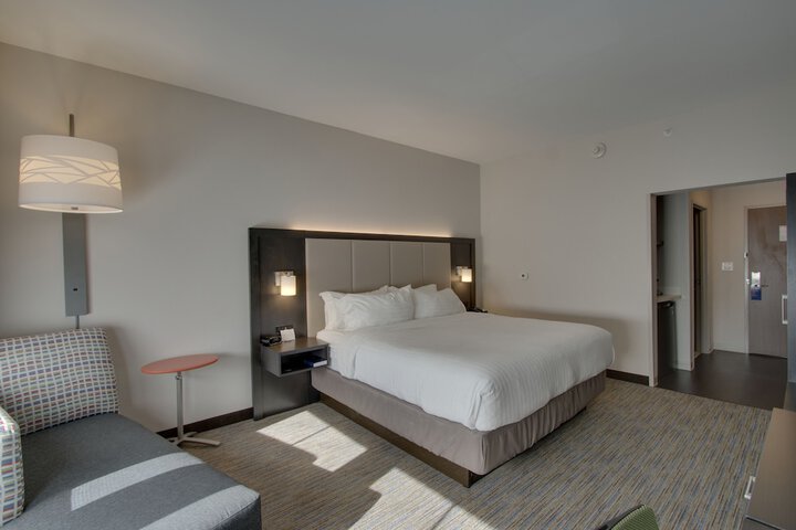 Room 20 of 53