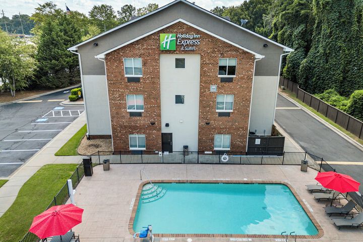 Holiday Inn Express & Suites Buford NE - Lake Lanier by IHG