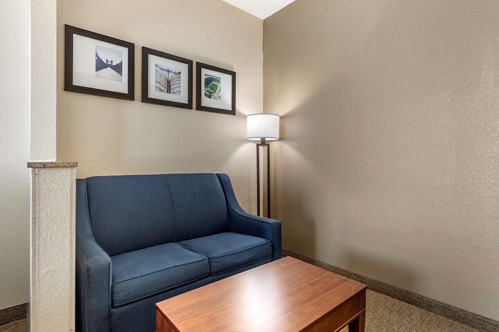 Room 28 of 48