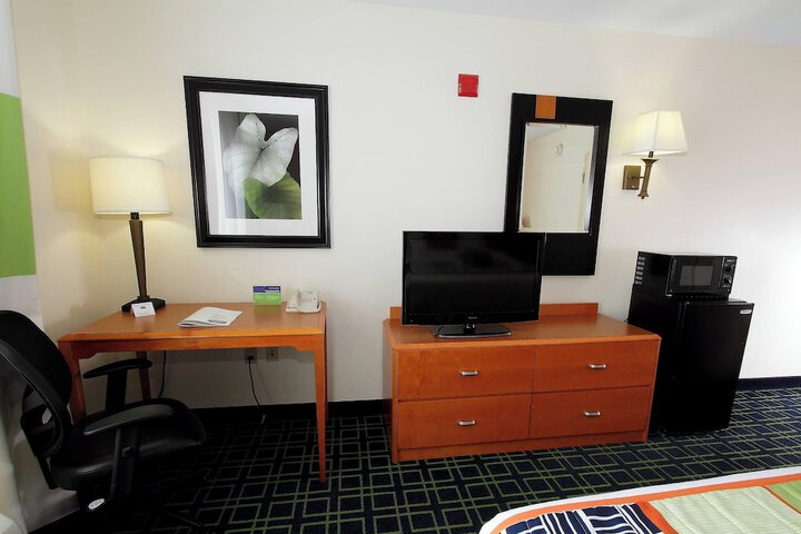 Room 19 of 26