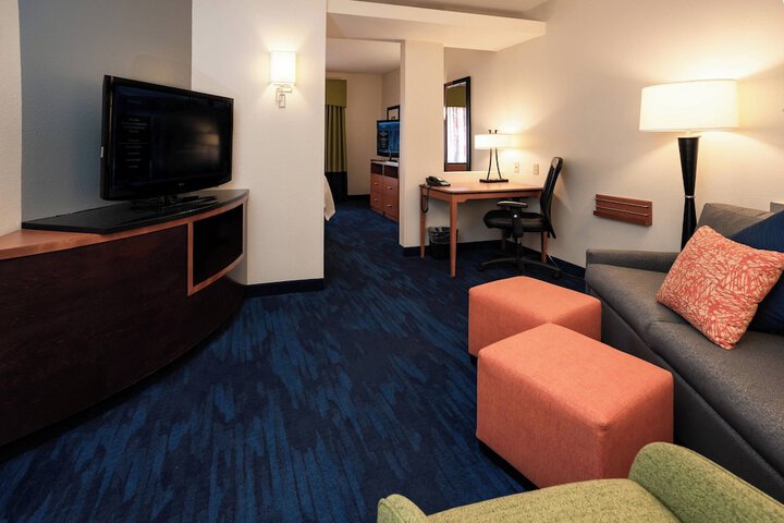 Room 30 of 48