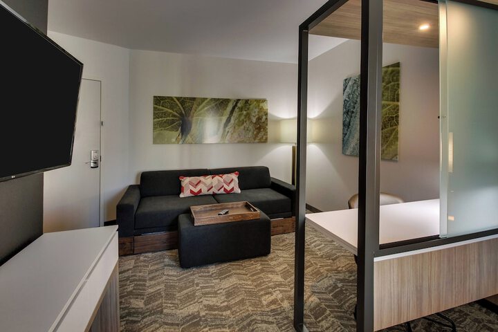 Room 20 of 27