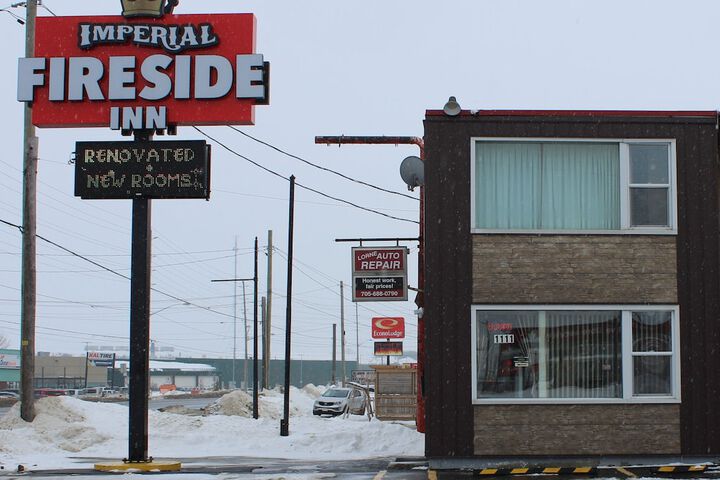 Imperial Fireside Inn