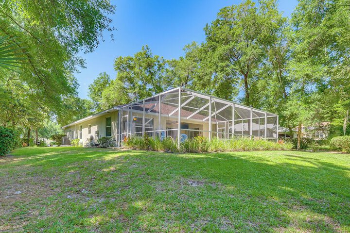 4 Mi to Rainbow Springs: Dunnellon Home w / Pool!