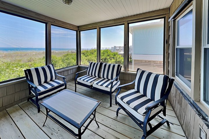 Sea Strapped by Topsail Realty