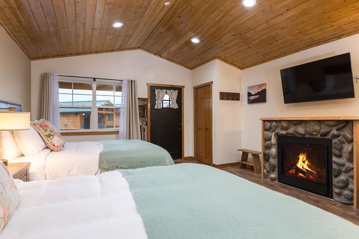 Woodland Inns