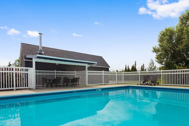 Pool 3 of 24