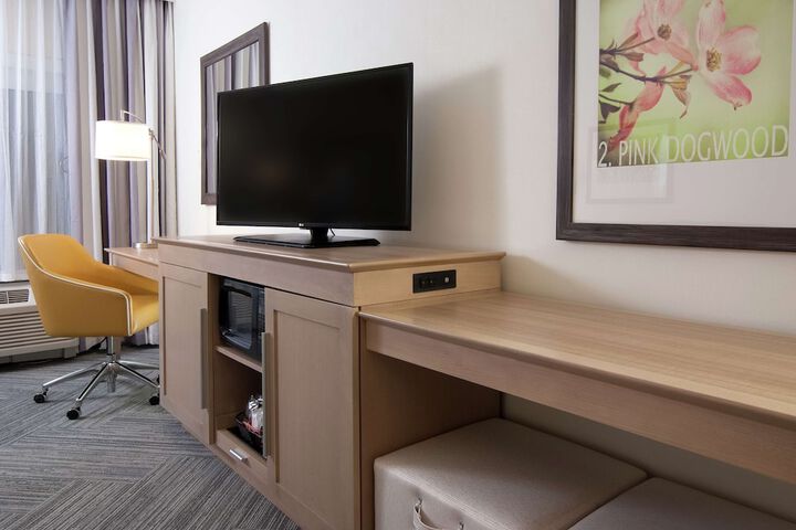 Room 17 of 51