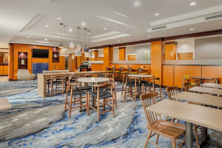 Fairfield Inn & Suites by Marriott Houston Conroe / Woodlands