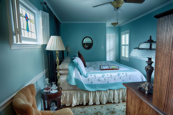 Room 68 of 196