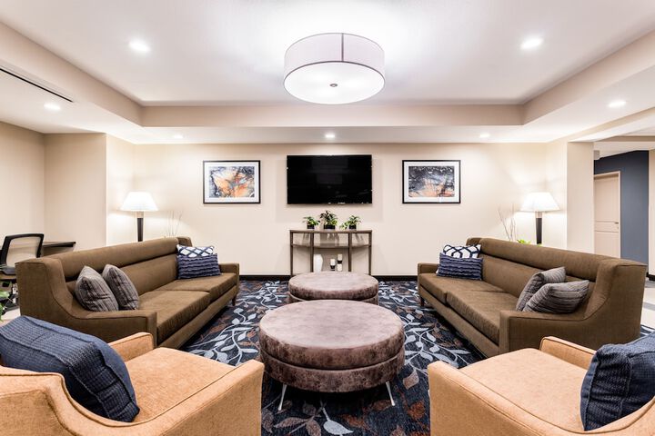 Candlewood Suites Eau Claire I-94 by IHG