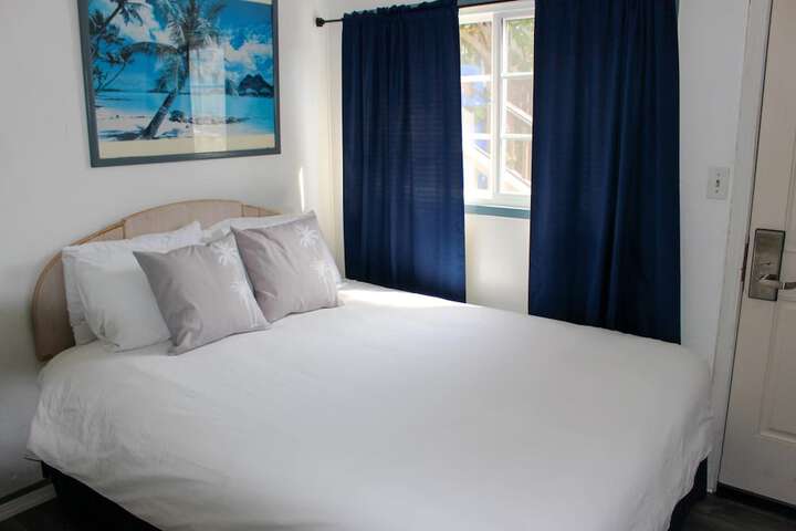 Room 27 of 55