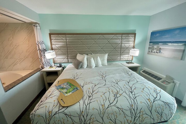 Ocean Sands Beach Boutique Inn - 1 Acre Private Beach