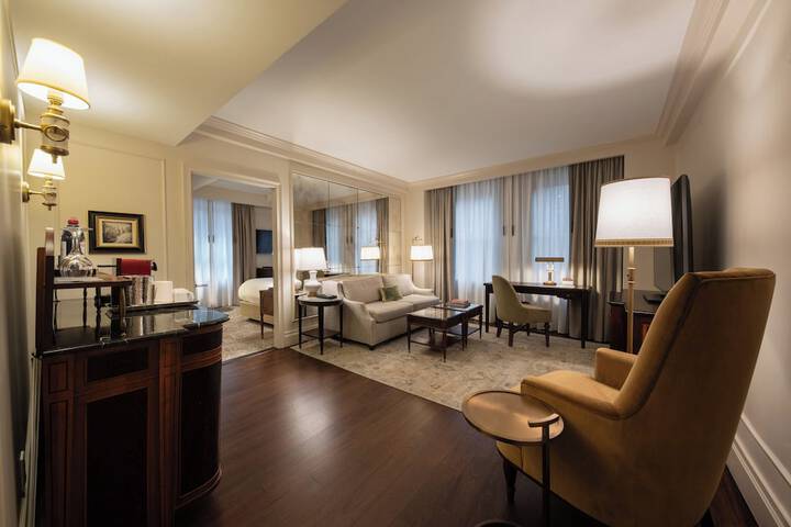 InterContinental New York Barclay by IHG