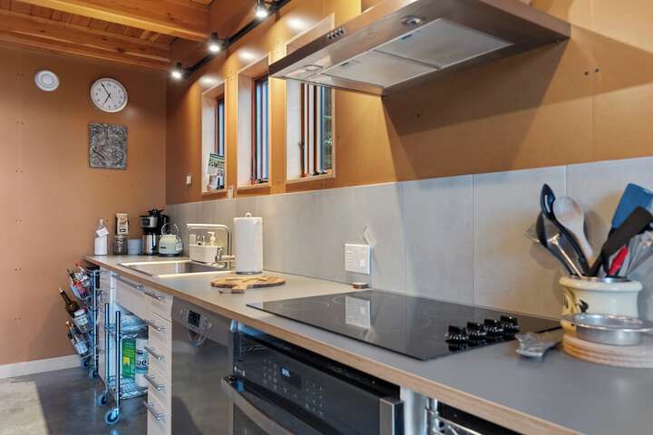 Crows Nest by Avantstay Accessible Home w / Views