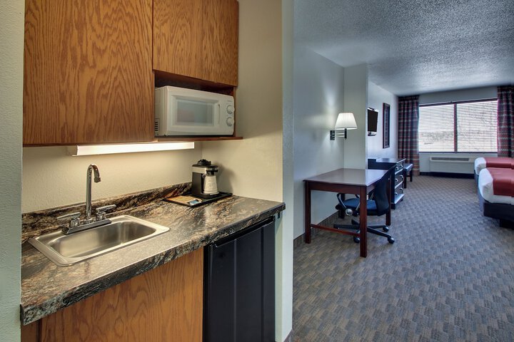 The Niobrara Lodge