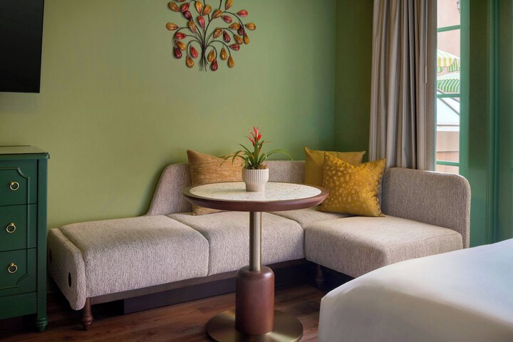 The Carlton Hotel Atascadero – Paso Robles, a Tribute Portfolio Hotel