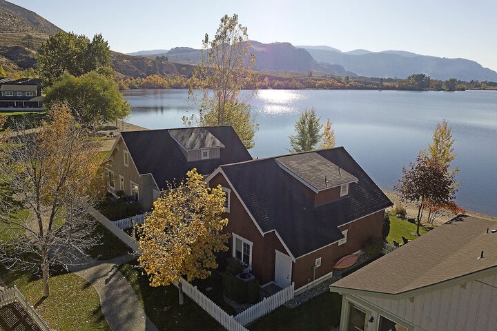Veranda Beach Cottages
