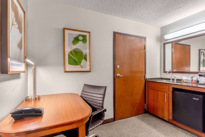 Room 18 of 64