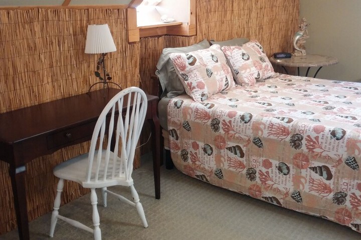 Island Guest House B & B