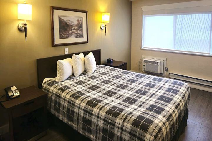 Room 21 of 47