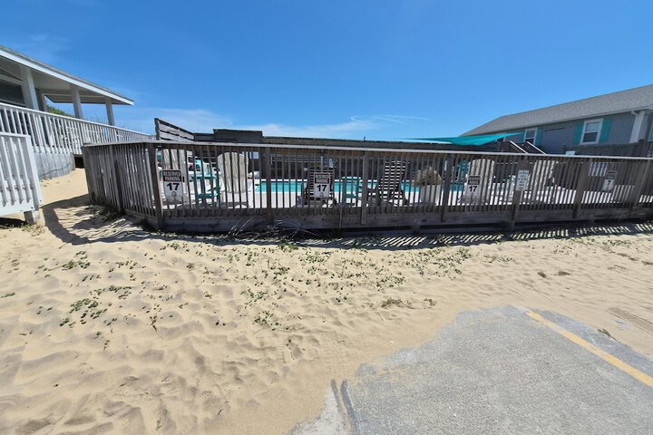 SandSpur Ocean Cottages