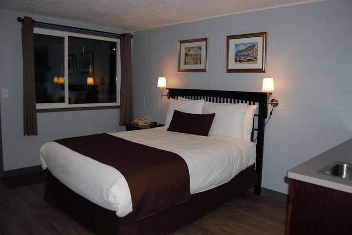 Room 26 of 47
