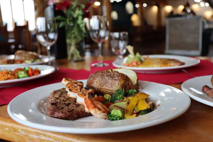 Sagebrush Inn & Suites