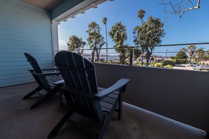 Baywood Inn Bed & Breakfast