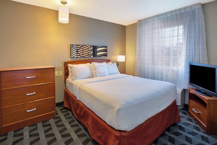 TownePlace Suites Detroit Sterling Heights