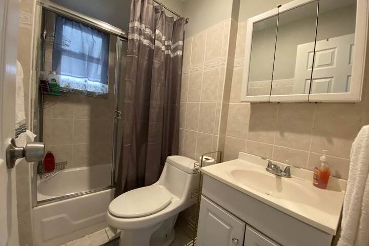 Cozy 2bedrooms Apartment in West New York Nj