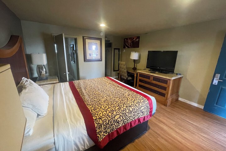 Room 40 of 41